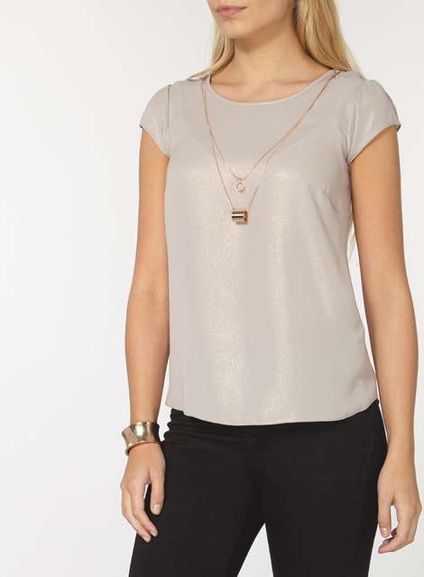 Shimmer Chain Necklace T-Shirt